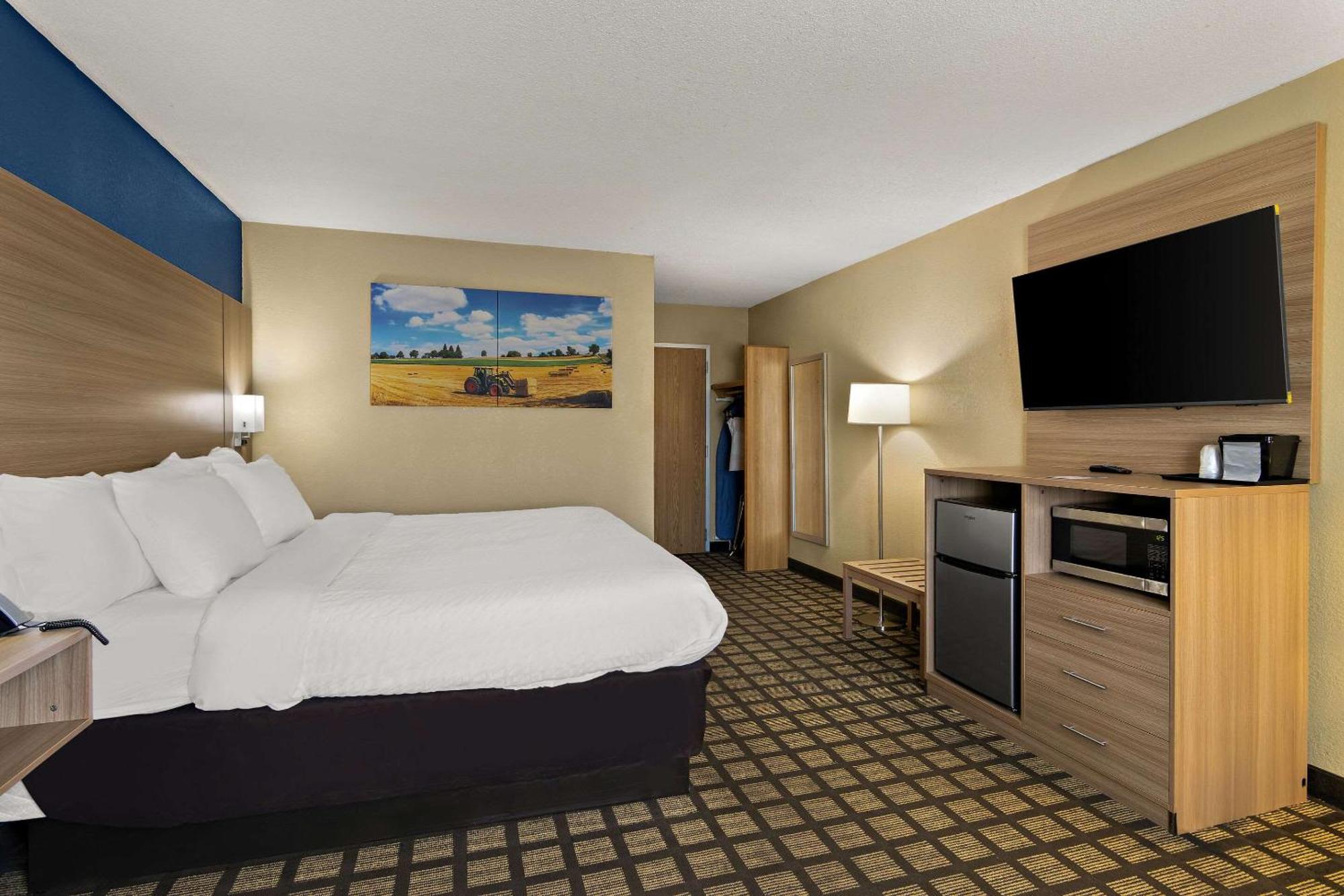 Clarion Pointe Bloomington-Normal Near I-55 And University Bagian luar foto