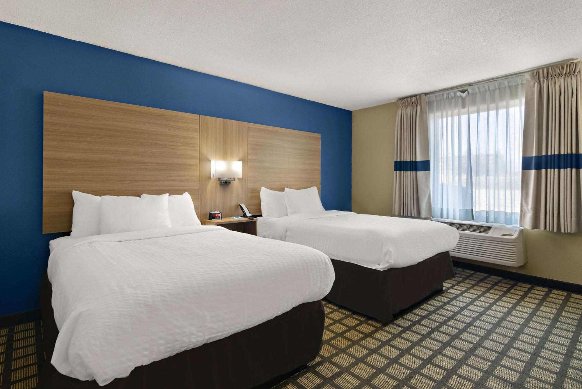 Clarion Pointe Bloomington-Normal Near I-55 And University Bagian luar foto
