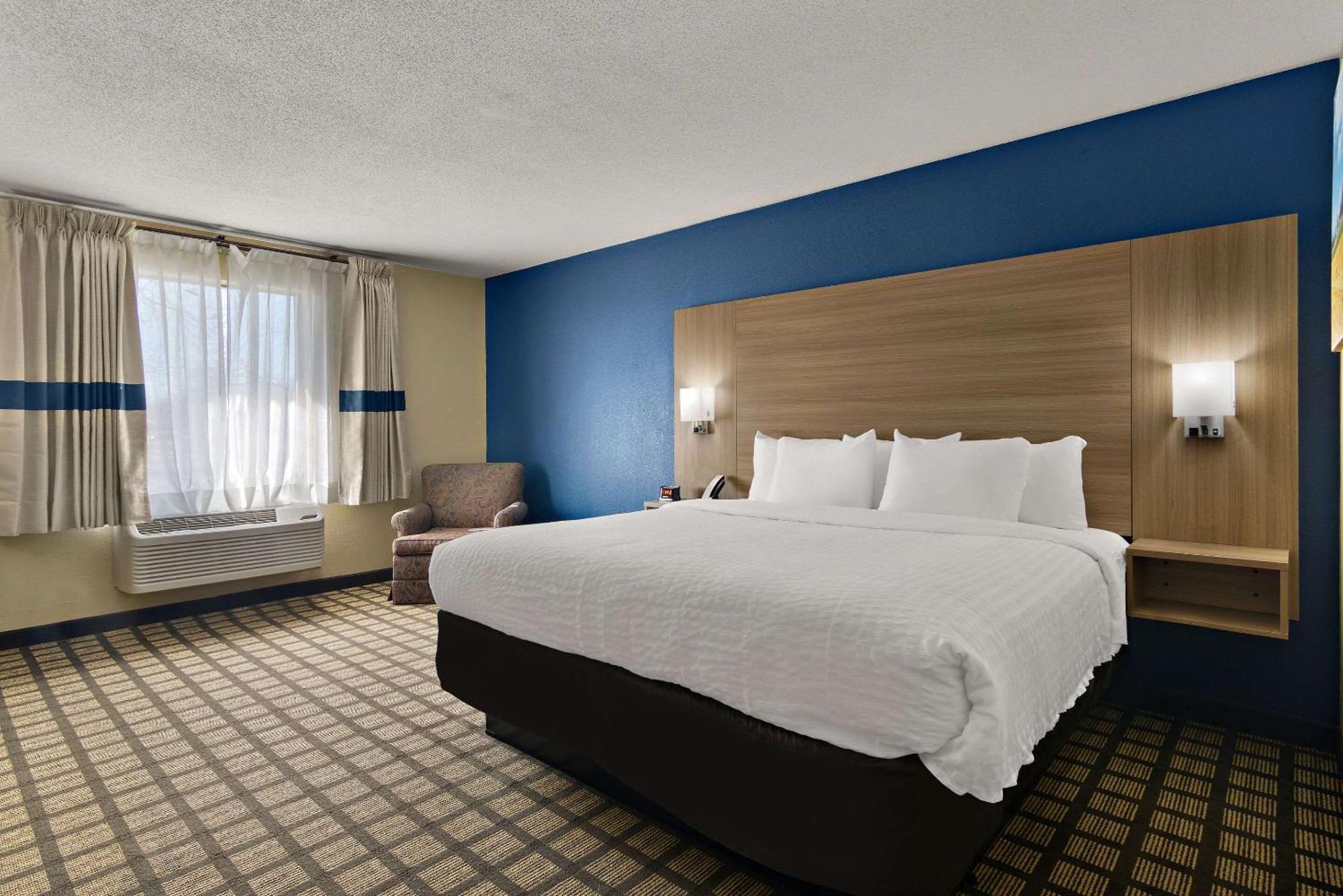 Clarion Pointe Bloomington-Normal Near I-55 And University Bagian luar foto