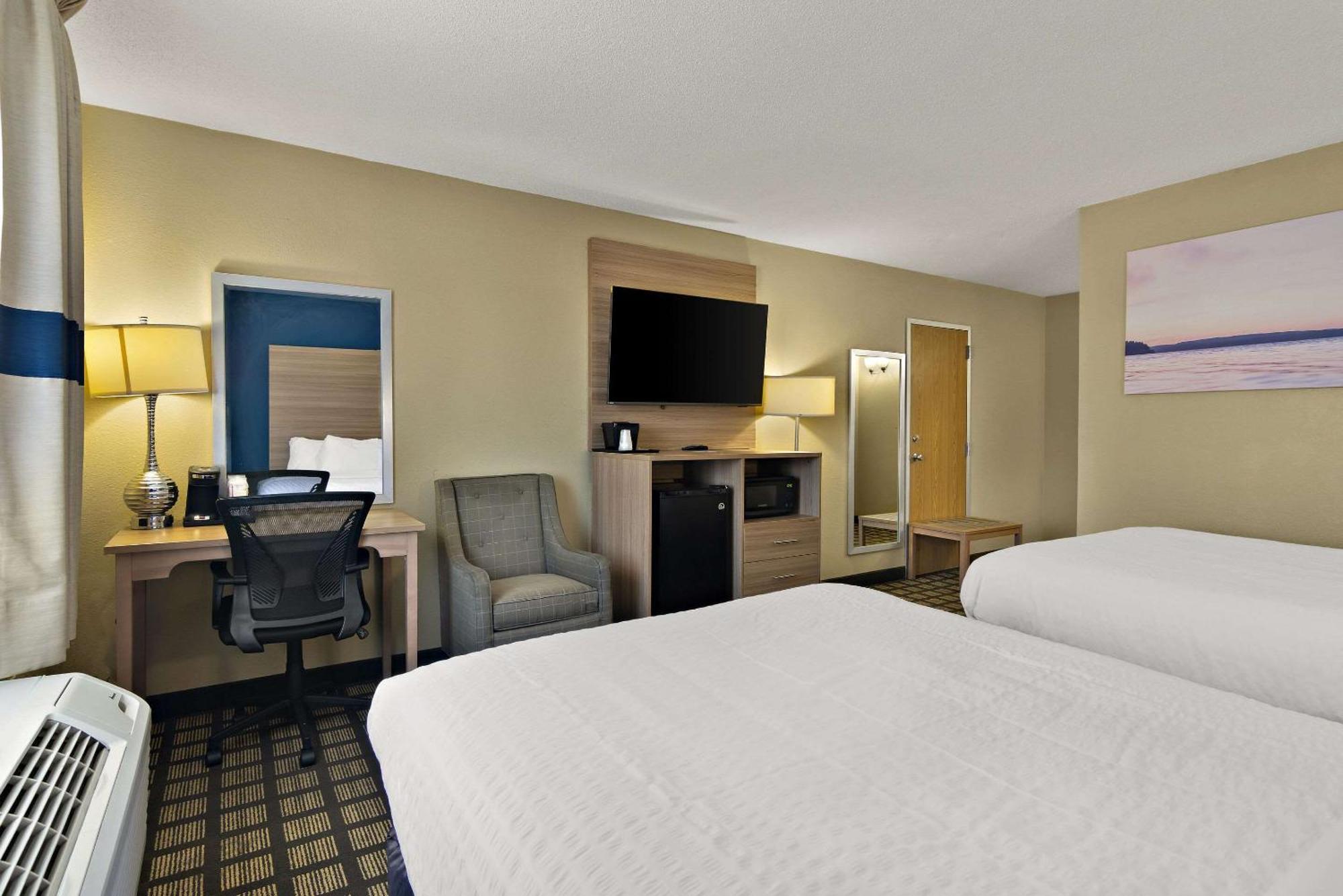 Clarion Pointe Bloomington-Normal Near I-55 And University Bagian luar foto
