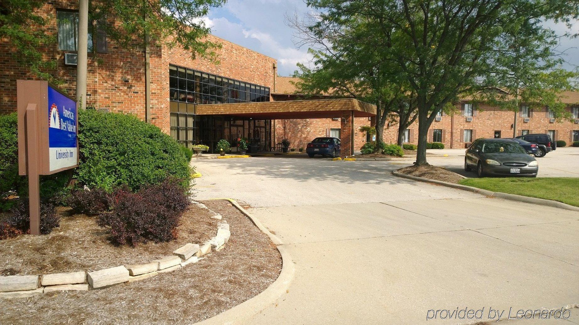 Clarion Pointe Bloomington-Normal Near I-55 And University Bagian luar foto