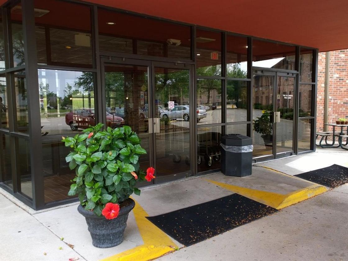 Clarion Pointe Bloomington-Normal Near I-55 And University Bagian luar foto